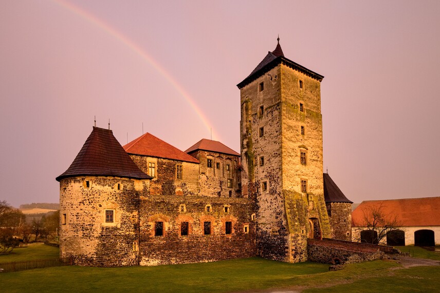 Hrad Švihov - Podvečerní hrad po dešti (25. 3. 2025) | © Lukáš Bojčuk Hrad Švihov - Podvečerní hrad po dešti (25. 3. 2025) | © Lukáš Bojčuk
