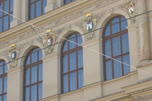 Detail fasády Uměleckoprůmyslového musea po obnově
