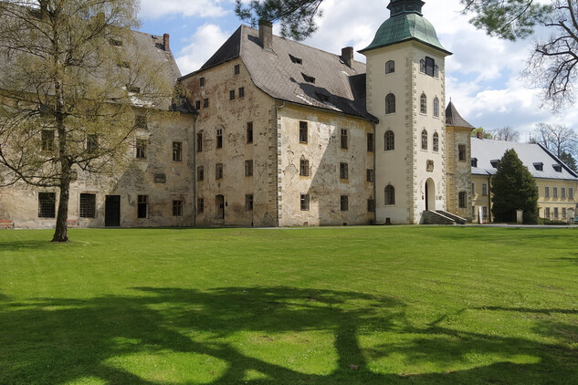 Státní zámek Janovice