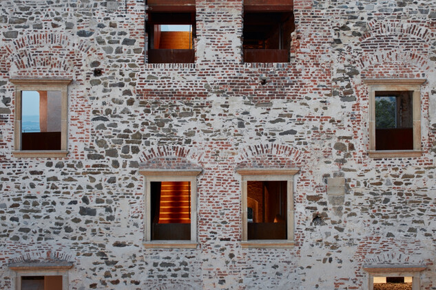 Zrekonstruovaný hrad Helfštýn ©BoysPlayNice