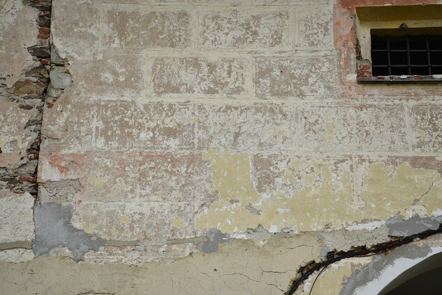 Milenovice - bývalý panský renesanční hospodářský dvůr - východní křídlo s věží, detail sgrafita | © NPÚ ÚOP ČB