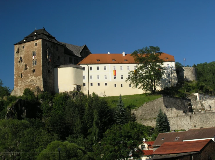 Bečov - hrad a zámek