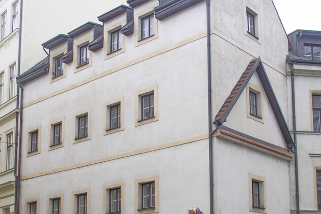 Podoba domu čp. 1268, Na Rybníčku 20, po přestavbě z 80. let 20. století. Foto z roku 2007.