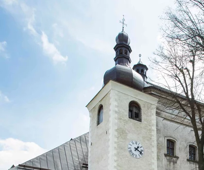 Kostel sv. Anny v Přibyslavicích, věž po rekonstrukci omítaného armování, 2023, foto: Lucie Herbricková