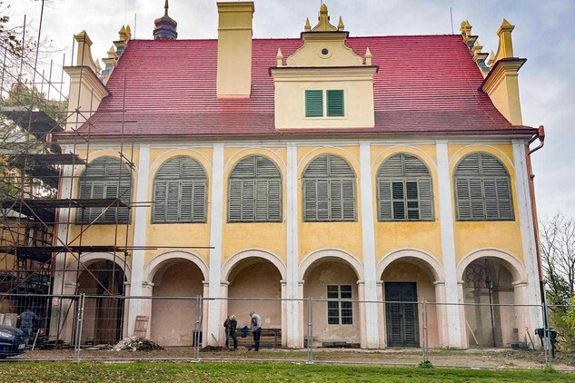 Celkový pohled na Letohrádek