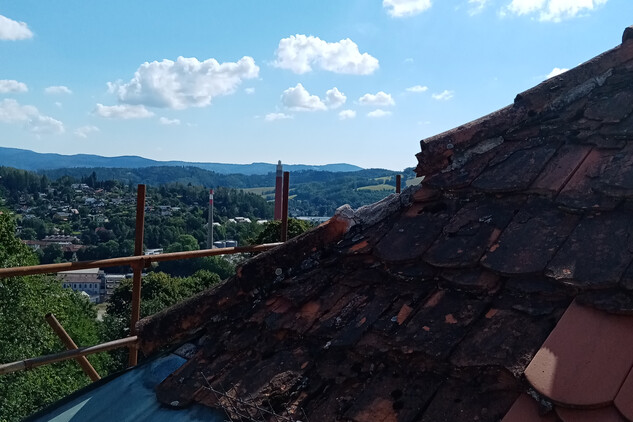 Zámek Náchod, sanace havarijního stavu střešní konstrukce Piccolominsko-kuronského traktu