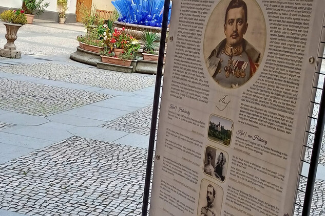 Zámek Zákupy, exteriérová panelová výstava