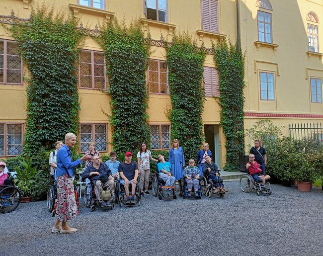 Prohlídky v rámci projektu Památky bez bariér na zámku Slatiňany