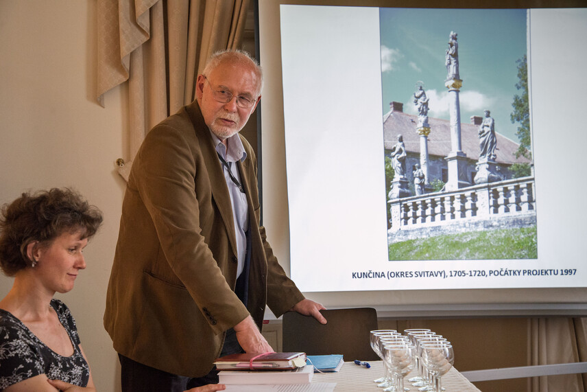Zakladatel projektu PhDr. Vratislav Nejedlý, CSc., foto Gabriela Čapková. Zakladatel projektu PhDr. Vratislav Nejedlý, CSc., foto Gabriela Čapková.