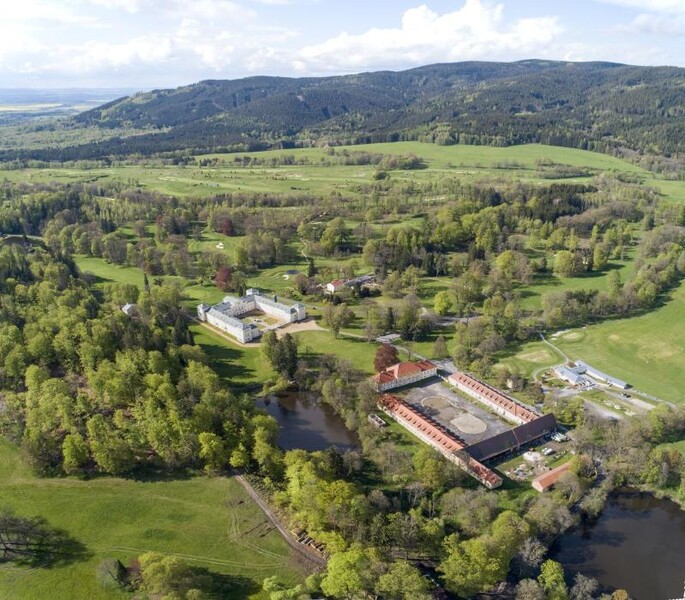 Areál zámku Kynžvart | © Fototéka NPÚ Areál zámku Kynžvart | © Fototéka NPÚ