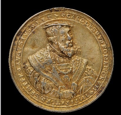 Medaile s podobou Karla V. | © Fototéka NPÚ