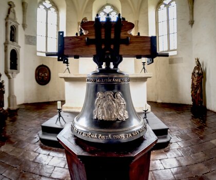 Hrad Švihov: Nový zvon vystavený v hradní kapli