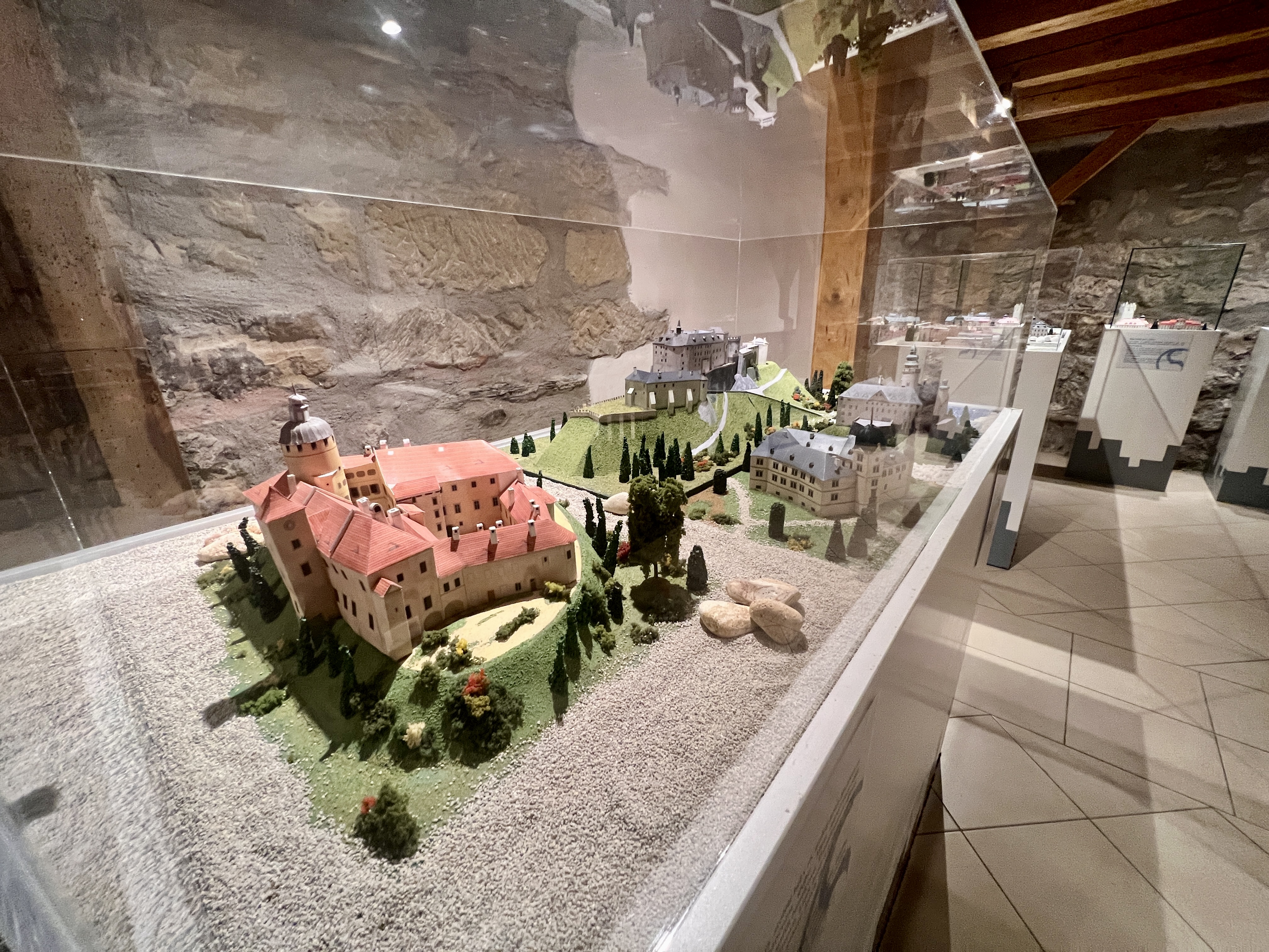 Výstava modelů hradů a zámků na Sychrově