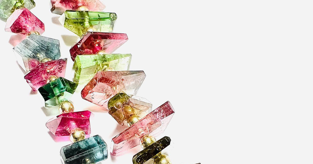 TŘEBOŇ: stálá prodejní výstava Dobrodružství mineralogie