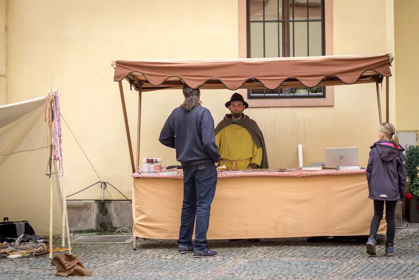 Stánek generálního ředitelství v Celetné ulici 20, MDA 2017