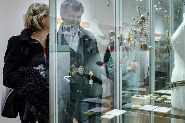 Výstava Země ornamentu v Muzeu skla a bižuterie v Jablonci nad Nisou