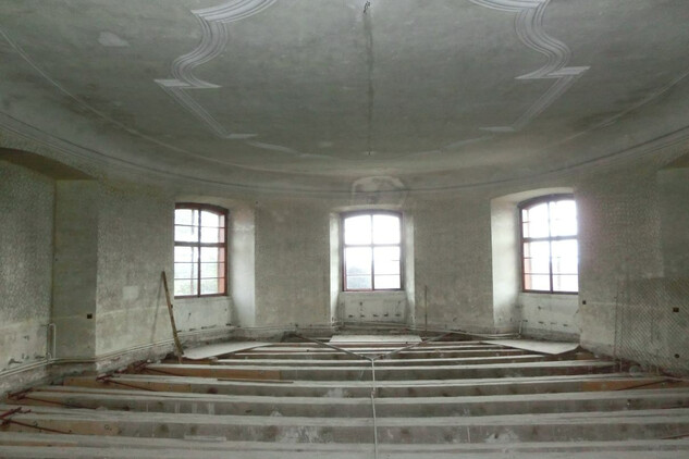 Velký sál, stav před obnovou