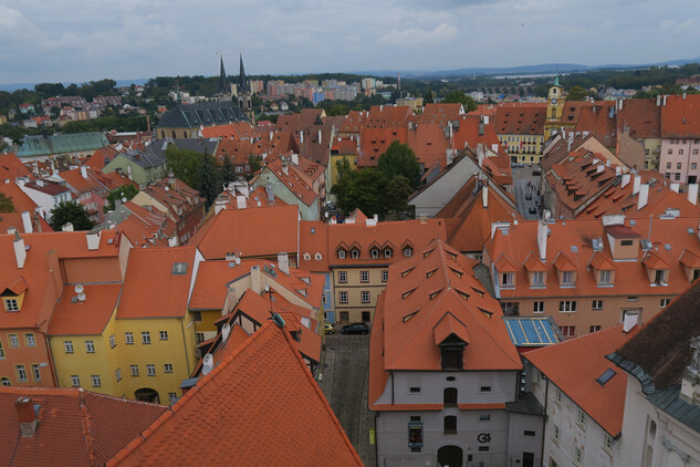 Pohled na střechy chebských domů