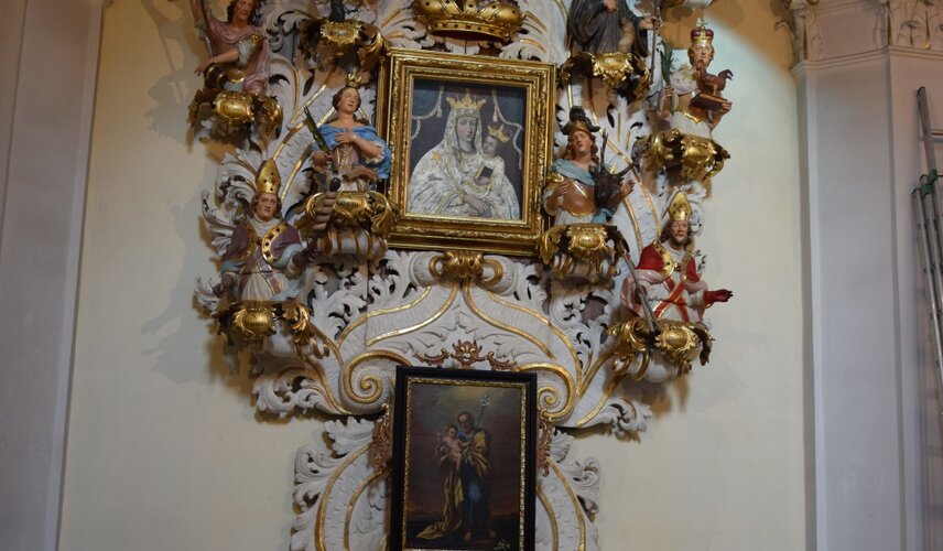 Kroměříž, kostel Nanebevzetí P. Marie, retabulum bočního oltáře Čtrnácti svatých pomocníků po restaurování