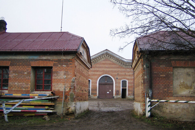 Budova psinku před obnovou