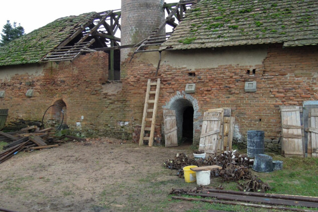 Kruhová cihlářská pec v Kasejovicích před obnovou