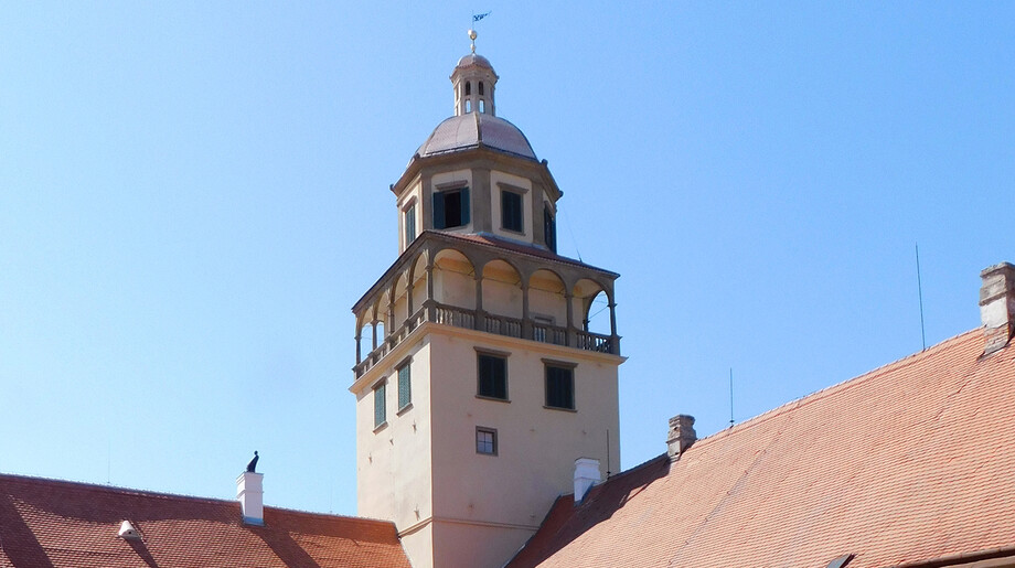 Renesanční věž zámku v Moravském Krumlově po obnově