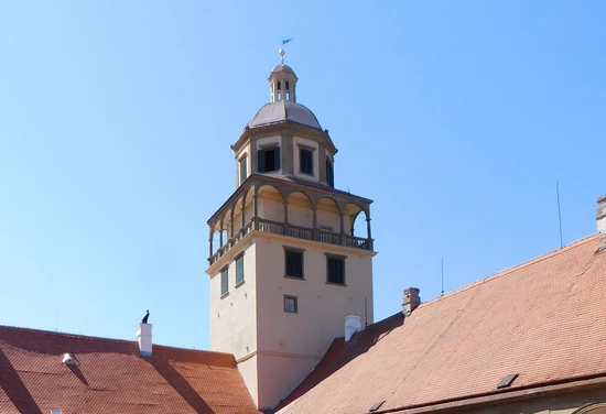 Renesanční věž zámku v Moravském Krumlově po obnově