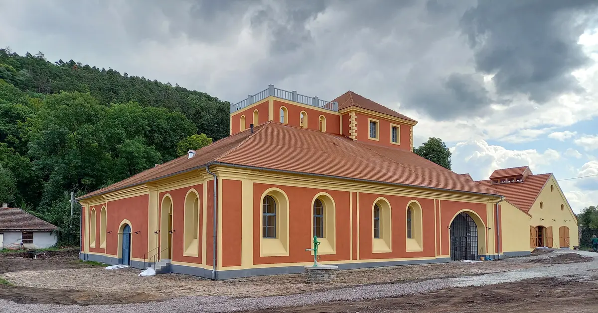 Záchrana železářské hutě Barbora v Jincích - Národní památkový ústav