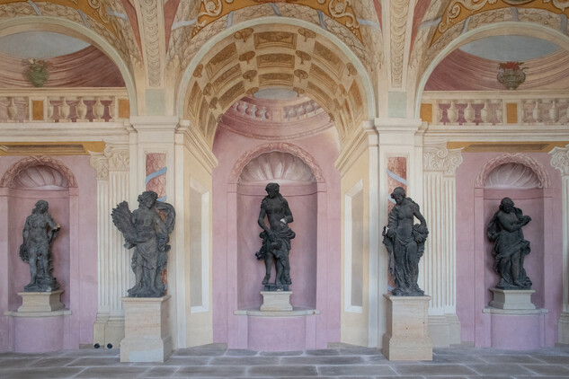 Sala terrena, 2026