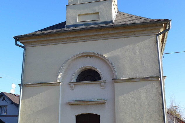 Kostel sv. Antonína Paduánského, exteriér