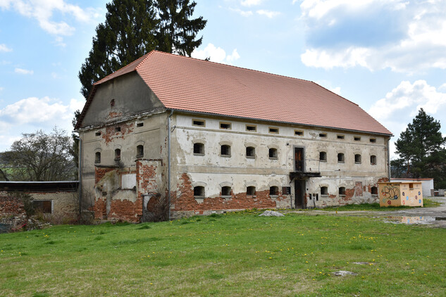 Sýpka Volyně před obnovou