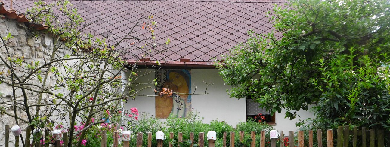 Klatovec, venkovský dům čp. 26 s ateliérem Míly Doleželové a Jiřího Mareše | © Marie Veselá, 2018