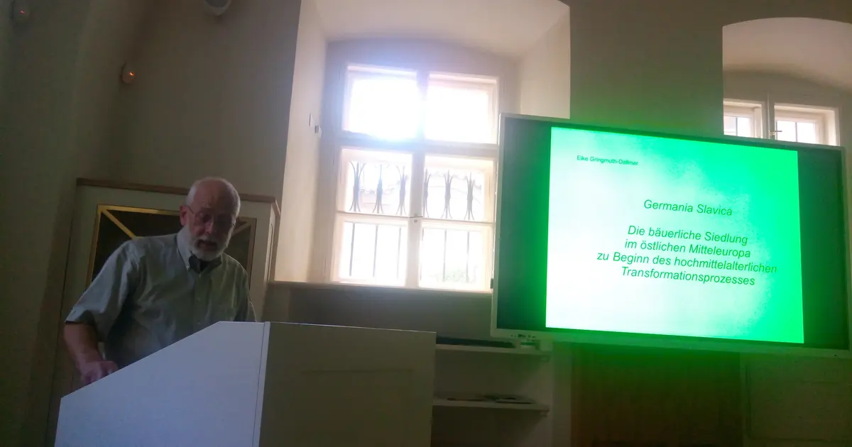 p-edn-ka-profesora-eike-gringmuth-dallmera-zaplnila-s-l-v-liliov