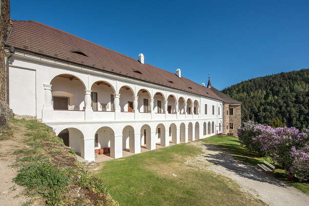 Velhartice dnes