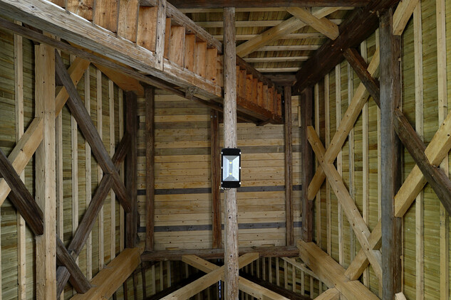 Kostel v Gutech: konstrukce štenýřové věže | © Autor: Roman Polášek, nepodléhá Creative Commons
