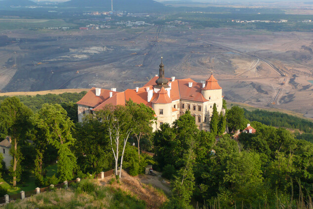 Zámek Jezeří