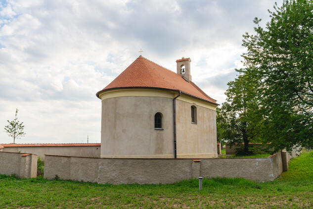 Kaple sv. Václava v Suchdole