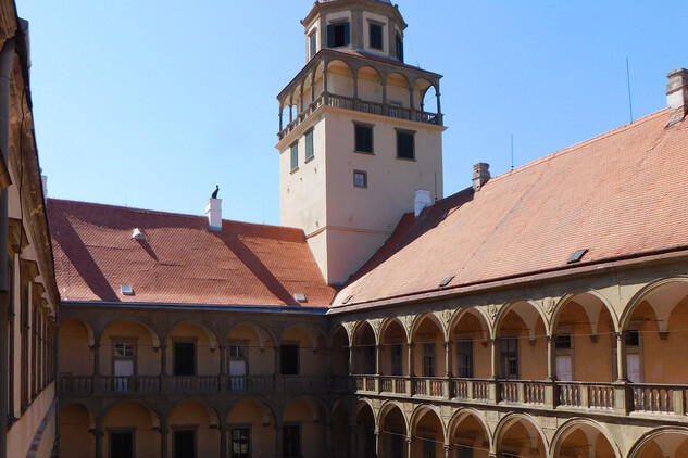 Renesanční věž zámku v Moravském Krumlově