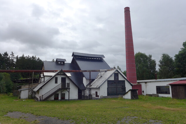 Sklárna Huť Jakub v Tasicích