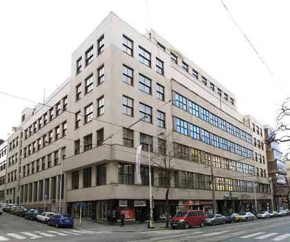 Budova Českého rozhlasu | © EHL, Ludek, CC BY-SA 3.0, via Wikimedia Commons, 2007