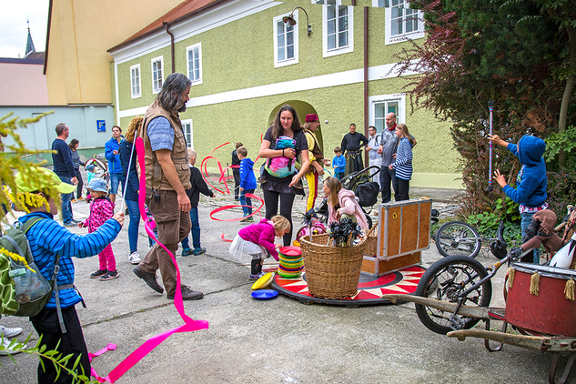 Kejklíř Vojta Vrtek, žonglérská dílna