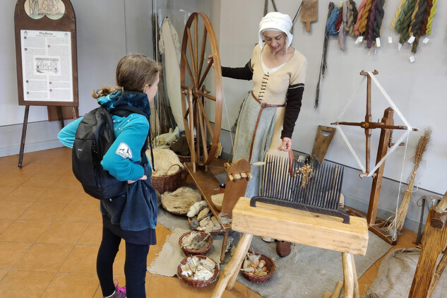 Historická řemesla DANAR, přadlena