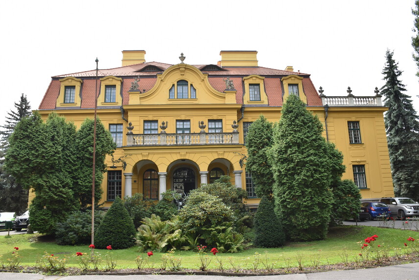 České Budějovice, Hardtmuthova vila čp. 19/1, ulice U Zimního stadionu, č.ÚSKP 106986