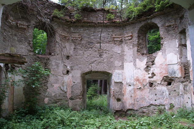 Rožmitál na Šumavě, poutní kaple Panny Marie Pomocné , interiér, stav v roce 2007