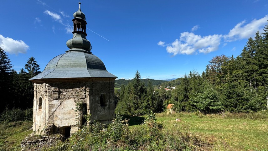 Rožmitál na Šumavě, poutní kaple Panny Marie Pomocné , stav v roce 2025