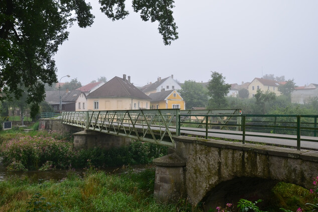 Stráž nad Nežárkou, soubor dvou silničních kamenných mostů ev.č. 1489-1 a event.č. 1489-2, ulice Mostní  | © NPÚ ÚOP ČB