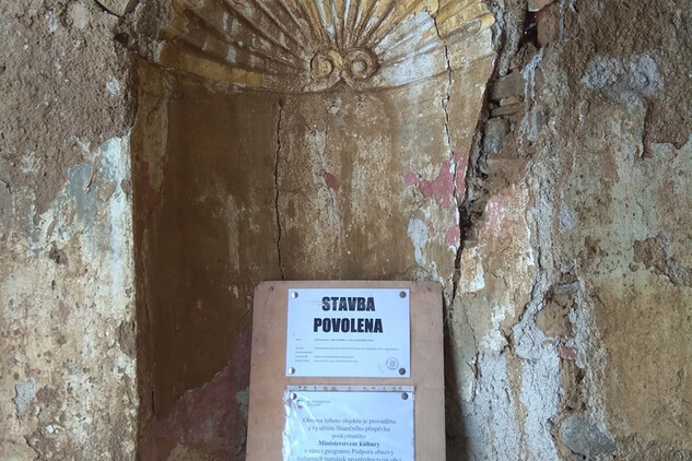Svéráz, výklenková kaple, stav v lednu 2018