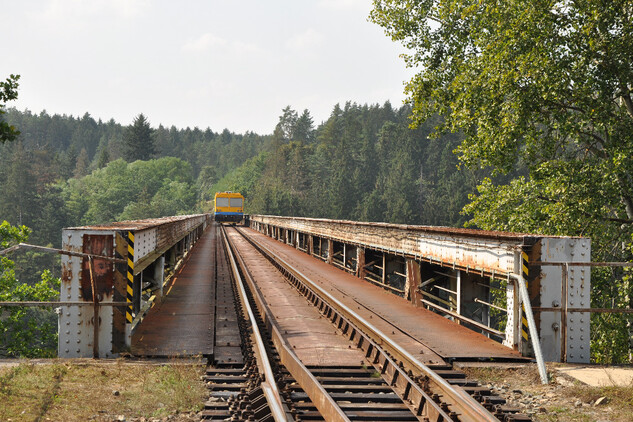 Železniční most u osady Červená  | © NPÚ ÚOP ČB
