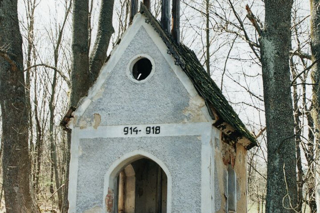 Sedmidomi (PT) - návesní kaple, 1932, stav v roce 2000