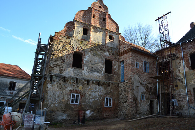 Tvrz Mladějovice v průběhu rekonstrukce | © NPÚ ÚOP ČB